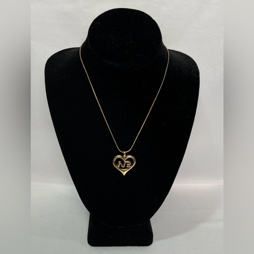 Nina Ricci Vintage Gold Open Heart Pendant Necklace